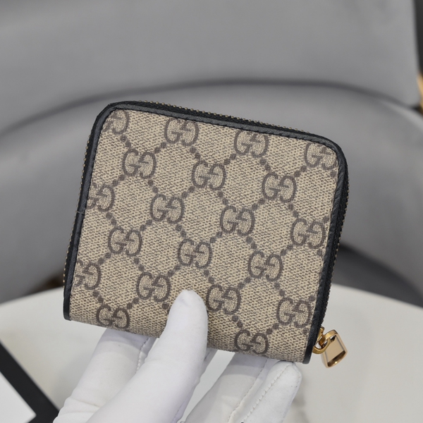 グッチ財布コピー側面デザイン